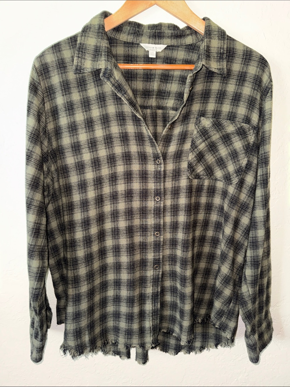 Lucky Brand Plaid Flannel Shirt Distressed Hem Green Black Cotton Size L